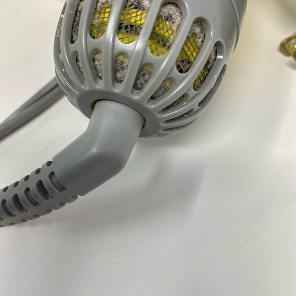 Drybar Double Shot Oval Blow-Dryer Brush - Picture 7 of 8